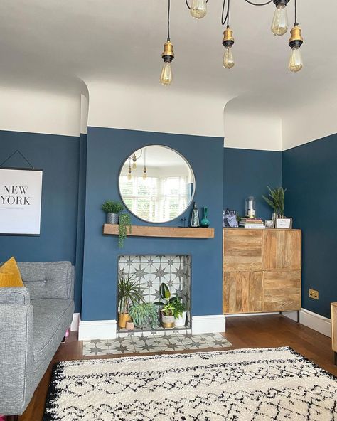 Petrol Blue Living Room, Navy Feature Wall Living Room, Teal Blue Living Room, Basement Aesthetic, Blue And Grey Living Room, Dining Room Teal, Blue Grey Living Room, Grey Living Room Ideas, House Renovation Design