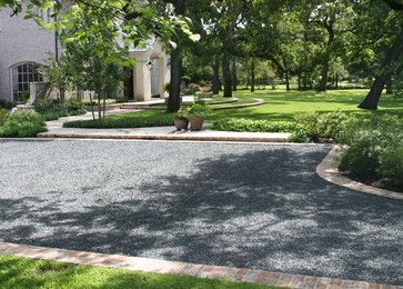 What a beautiful space! I was wondering what material you used for the driveway? Its darker than pea gravel - Houzz Gravel Driveway Landscaping, Yard Stones, Brick Border, Gravel Parking, Pea Gravel Patio, Brick Edging, Driveway Ideas, Gravel Landscaping, Gravel Driveway