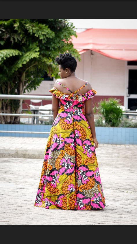 Maya African print Maxi Dress by Bayabs Accessories. Instagram: @bayabsaccessories Contact: +233208404882 #africanprint #maxidress #africanprint #printdress #dress #summerstyle #summer #ankarawear African Print Shirts, Dresses Ankara, African Print Maxi Dress, Ripped Dress, Ankara Skirts, African Print Pants, Ankara Bags, African Print Shirt, African Attire Dresses