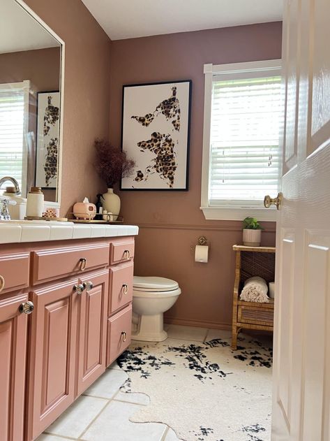 Bathroom Makeover in 24 Hours – Kristyn Cole Pink And Brown Bathroom Ideas, Pink And Gray Bathroom Ideas, Beige Tile Bathroom Color Schemes, Pink And Brown Bathroom, Terra Cotta Bathroom, Beige Tile Bathroom, Brown Bathroom Ideas, Bathroom Color Schemes, Beige Tile