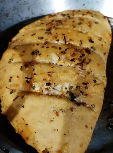 home baked Stuffed Garlic bread😝 Stuffed Garlic Bread, Food Snapchat, Garlic Bread, Garlic, Snapchat, Bread, Baking