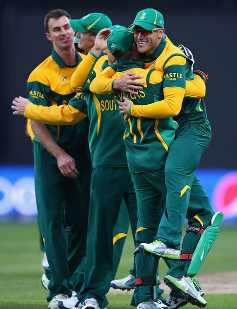 ICC Champions Trophy 2013 | SA vs Pakistan | Photo: Cricket South Africa/ Facebook Champions Trophy 2013, South Africa Cricket Team, Cricket South Africa, Bangladesh Cricket Team, Cricket Boundaries, Pakistan Photos, Cricket Stump, Ab De Villiers Photo, Cricket Wicket