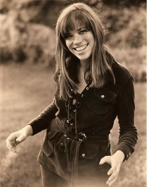 Carly Simon Hair, Carley Simon, Spy Who Loved Me, James Taylor, Carly Simon, Linda Ronstadt, Donna Summer, Bond Films, Icarly