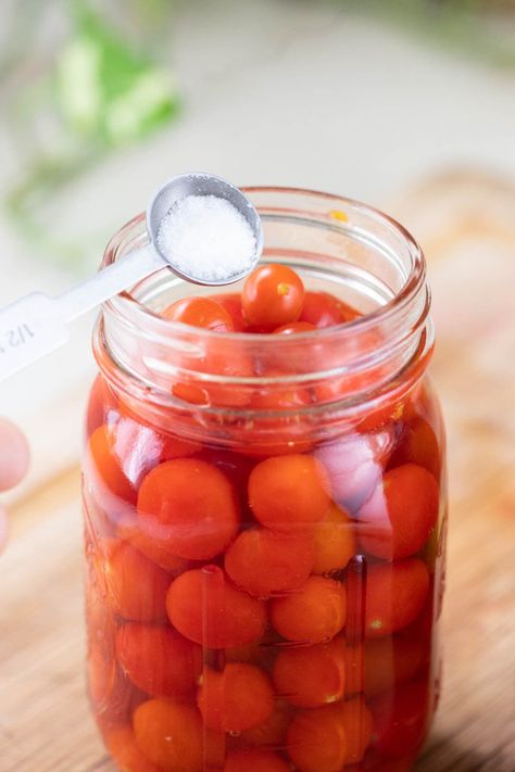 Canning Tomatoes Without Peeling, Canned Whole Tomato Recipes, Can Tomatoes Without A Canner, How To Can Whole Tomatoes, Cherry Tomato Recipes For Canning, Dehydrating Cherry Tomatoes, How To Can Cherry Tomatoes, Canning Cherry Tomatoes Whole, Preserving Tomatoes Without Canning