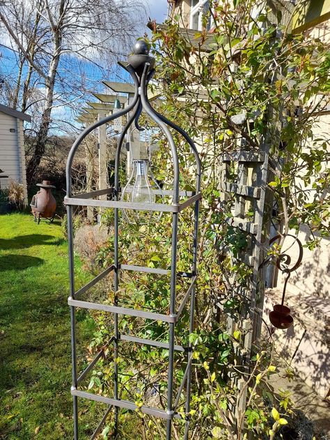 Heavy Duty Hand Forged Obelisks perfect for climbing plants - we have a wide range of heavy duty metal plant supports, built to last - handcrafted by skilled blacksmiths Peony Support, Rain Catcher, Metal Garden Trellis, Bird Feeding Station, Garden Obelisk, Herbaceous Border, Green Farm, Planting Hydrangeas, Plant Supports