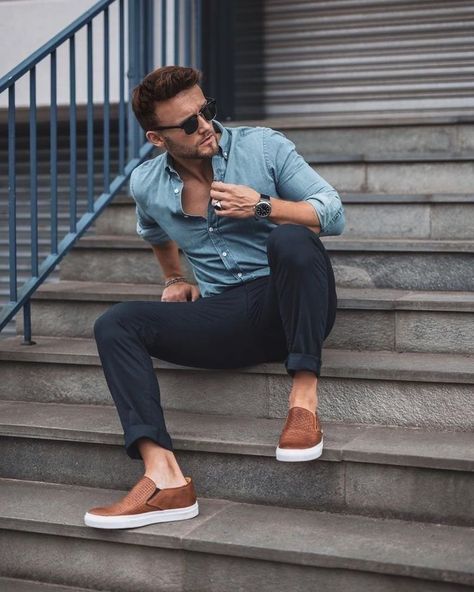 Blue Button Up Shirt, Men With Street Style, Outfit Grid, Mens Fashion Classy, Dope Fashion, Mens Style, Style Trends, Mens Fashion Summer, Cute Summer Outfits