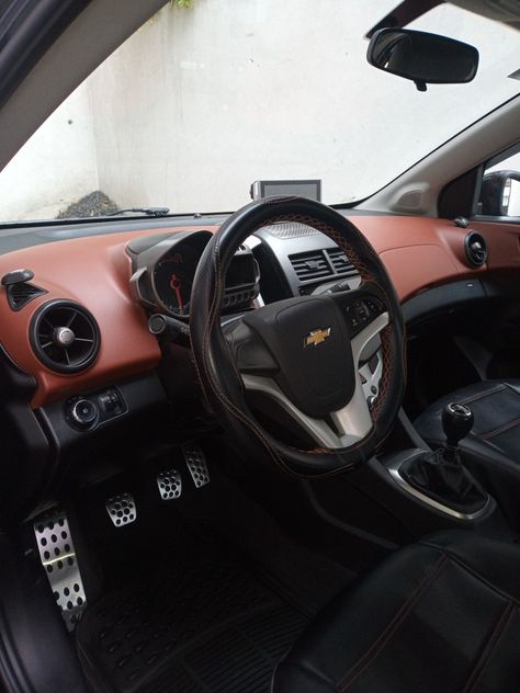 Chevrolet Sail, Car Interior Diy, Chevy Sonic, 2014 Chevy, Chevrolet Sonic, Car Interior Decor, Car Interior, Interior Decor, Sonic