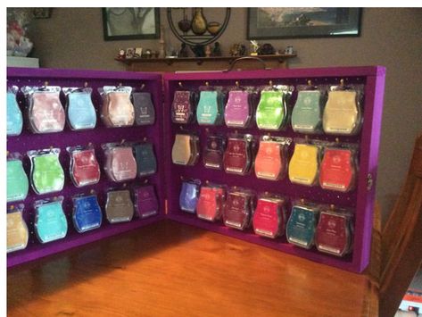 Diy Scentsy Display, Scentsy Vendor Display Ideas, Benefits Of Waxing, Scentsy Organization, Diy Scentsy, Waxing Diy, Spinning Display, Scentsy Display, Scent Circles