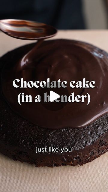 Choclate Cake Recipe, Self Raising Flour, Mini Bundt, Mini Bundt Cakes, Blender Recipes, Bundt Cakes, Cake Toppings, Sweet Cakes, Pinch Of Salt