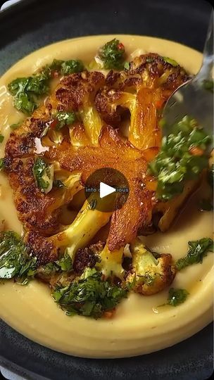 Steak Chimichurri, Cauliflower Steaks Recipes, Cauliflower Steak, Roasted Cauliflower Steaks, Cauliflower Puree, Smart Food, Cauliflower Steaks, Lemon Salt, Vegan Food Recipes