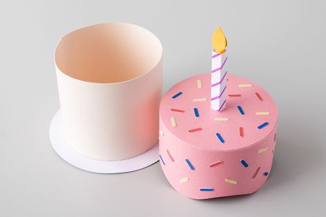 Happy Birthday Presents Ideas Diy Gifts, Diy Cake Box Ideas, Birthday Cake Paper Craft, Carton Cake Ideas, Cake Gift Box Ideas, Paper Cake Diy, Diy Mini Cake, Cake Paper Craft, Paper Birthday Cake