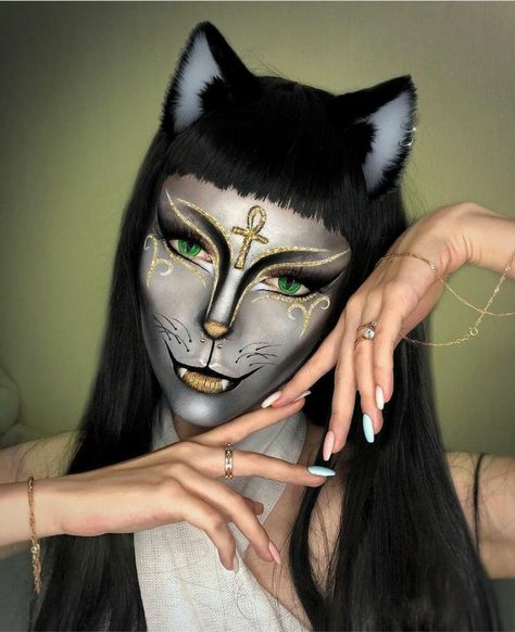 20 Cute Halloween Cat Makeup Looks - The Glossychic Lifeguard Makeup, Vanpire Makeup, Huntress Makeup, Halloween Cat Makeup, Angelic Makeup, Egypt Makeup, Mommy Halloween, Cat Halloween Makeup, Egyptian Makeup