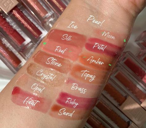 Maybelline Lip Gloss, Maybelline Lifter Gloss, Gloss Diy, Maybelline Lifter, Lipgloss Swatches, Lifter Gloss, Maybelline Lip, Moisturizing Lip Gloss, Crystal Bridal Tiaras