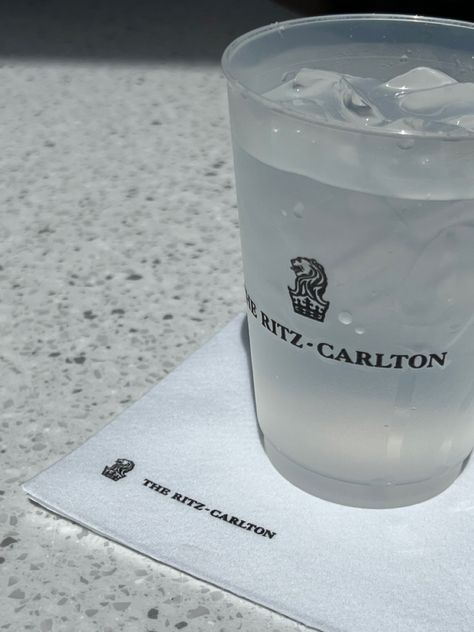 Glass of ice water on a napkin at the Ritz-Carlton. Aesthetic. Neutral. Naples, Florida Ritz Carlton Aesthetic, Naples Florida Aesthetic, Ice Water Aesthetic, Glass Of Ice Water, 2023 Vibes, Iced Water, Aesthetic Neutral, Water Aesthetic, Ice Water