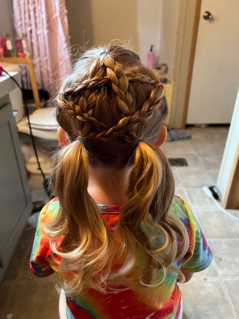 #star #toddlerhair #fashion #hairstyles #kidhairinspiration #stars #4thofjuly Star Hairstyles For Kids, Star Hairstyle, Christmas Hairstyles For Kids, Christmas Hairstyles, Star Hair, Toddler Hair, Hairstyles For School, Star Shape, Kids Hairstyles