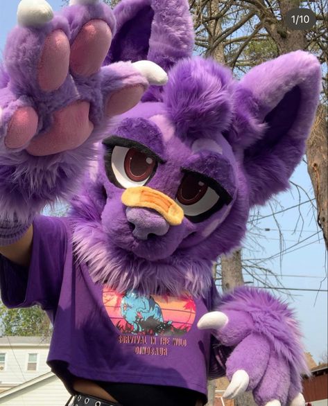 Purple Fursuit, Cool Fursuits, Fursuit Tutorial, Fur Suits, Therian Stuff, Fursuit Head, Dragon Puppet, Cat Mask, So Creative