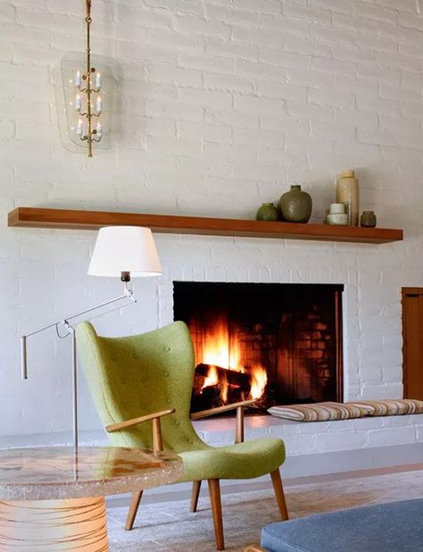 10 Midcentury Fireplaces That Are Heating Things Up | Hunker Midcentury Fireplaces, Living Room With Brick Wall, Midcentury Modern Fireplace, Scandinavian Fireplace, Mid Century Modern Fireplace, Mid Century Fireplace, Modern Fireplace Mantels, Fireplace Mantel Designs, Fireplace Mantel Decor