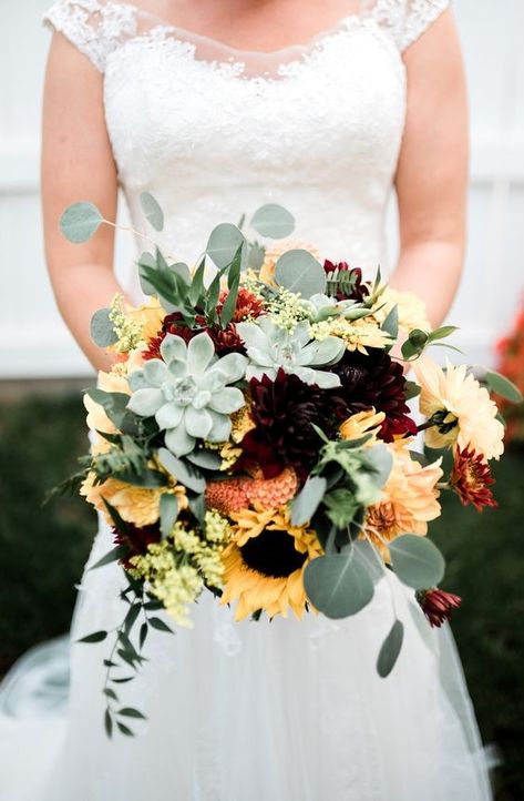 Sunflowers And Succulents, Yellow Wedding Bouquet, Bouquet Champetre, Italian Ruscus, Sunflower Wedding Bouquet, Wedding Color Combos, Succulent Bouquet, Sunflower Yellow, Fall Wedding Bouquets