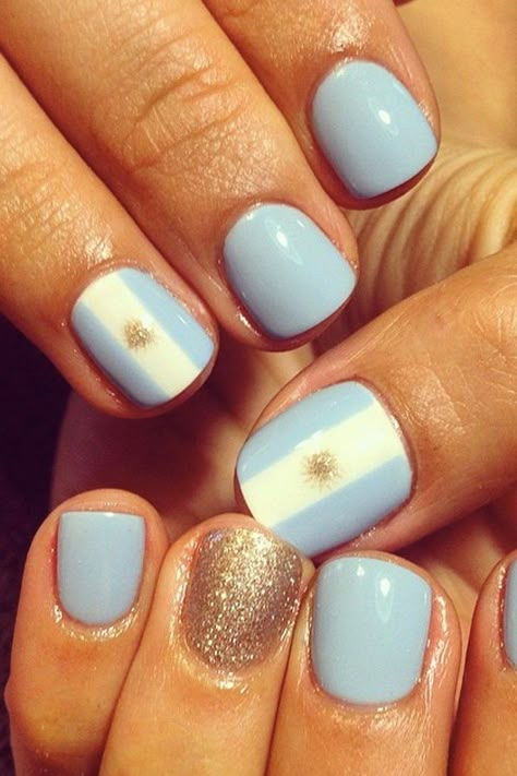 23 Nail-Art Designs That Show Your Latina Pride Feminist Nails Art, Argentina Nails Design, Argentina Nails, Latina Nail Designs, Latina Nails, Uñas Aesthetic, Quinceanera Nails, French Tip Acrylic Nails, French Nail Designs