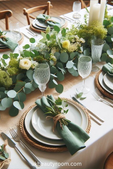 23 Beautiful Spring Tablescapes for Easter 2024 Dining Table Decor Centerpiece Modern, Green Tablescape, Christmas Dining Table Decor, Spring Table Settings, Dining Room Table Centerpieces, Christmas Dining Table, Party Table Settings, Easter Tablescapes, Spring Tablescapes