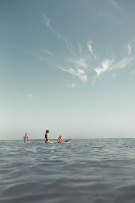 California Fall: Mollusk Surf Shop Beach Babe Aesthetic, California Fall, Two Paths, Mollusk Surf, Lucky Fish, Water Is Life, Surf Vibes, Womens Beach Fashion, Surfer Girls