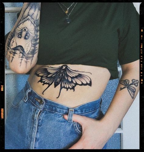 Moth Tattoo Inspiration Butterfly Lower Stomach Tattoo, Moth Tattoo Stomach, Stomach Piece Tattoo, Moth Stomach Tattoo, Belly Button Tattoos, Lower Stomach Tattoos, Stomach Tattoo, Piercings Ideas, App Filter