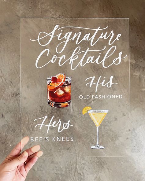 Clear Acrylic Signature Cocktails Sign | Wedding Signs – Mulberry Market Designs Cocktail Sign Wedding, Cocktail Original, Wedding Drink Sign, Signature Cocktails Wedding, Signature Cocktail Sign, Acrylic Wedding Sign, Custom Signature, Signature Cocktails, Cocktails Sign