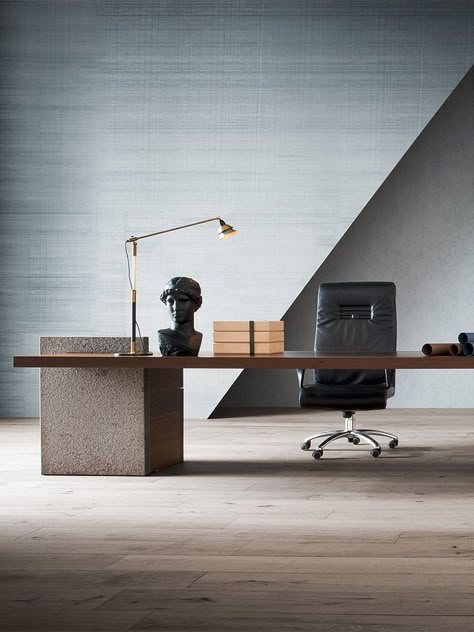 Ceo Desk Design, Manager Room, Ceo Desk, Ceo Office Design, Luxurious Home Office, Law Firm Design, Claudio Silvestrin, Office Wood, Office Executive