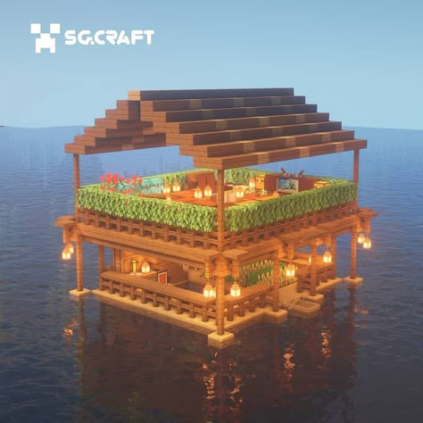 3,554 Likes, 20 Comments - Minecraft Guide (@mcraftguide) on Instagram: “[Survival House On Water] :- What Are Your Thoughts About This ?? [Credit:- @sgcraft_ ] . If you…” Minecraft Over Water House, Minecraft Houses On Water, Houses On Water, Pretty Minecraft Houses, House On Water, Survival House, Minecraft Houses Survival, Island Beach House, Minecraft Houses Blueprints