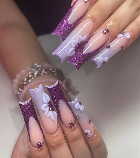 Cybery2k Nails, Long Extra Nails, Nails Art Simple, Easy Nail Art Tutorial, Nail Art 2022, Design Nails Art, Nail Art Aesthetic, Nail Art Trendy, Nail Art 2023