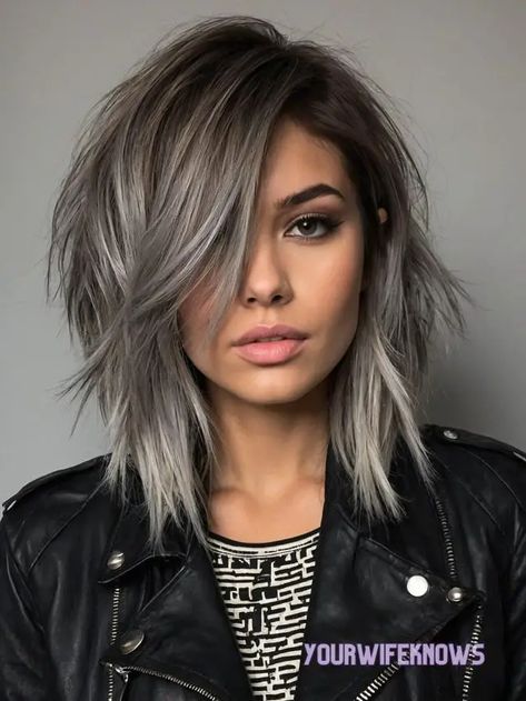 24 Fresh and Fabulous Short Haircuts to Rock This Summer Haircut Options, Edgy Hair Color, Tomboy Haircut, Classic Pixie, Asymmetrical Bob Haircuts, Butterfly Haircut, Edgy Haircuts, Hair Textures, Trendy Short Haircuts