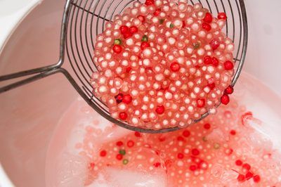 Boba Tea Recipes, Cook Tapioca Pearls, Tapioca Dessert, Honey Boba, Boba Tea Recipe, Learning How To Cook, Gluten Free Kitchen, Taiwanese Food, Asian Snacks