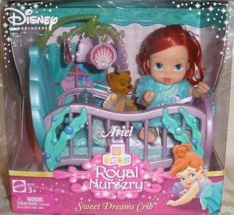 Royal Nursery Disney, Disney Princess Baby Dolls, Doll Packaging, Nursery Disney, Princesa Ariel Disney, 2000s Childhood Memories, Royal Nursery, Celebrity Barbie, Celebrity Barbie Dolls