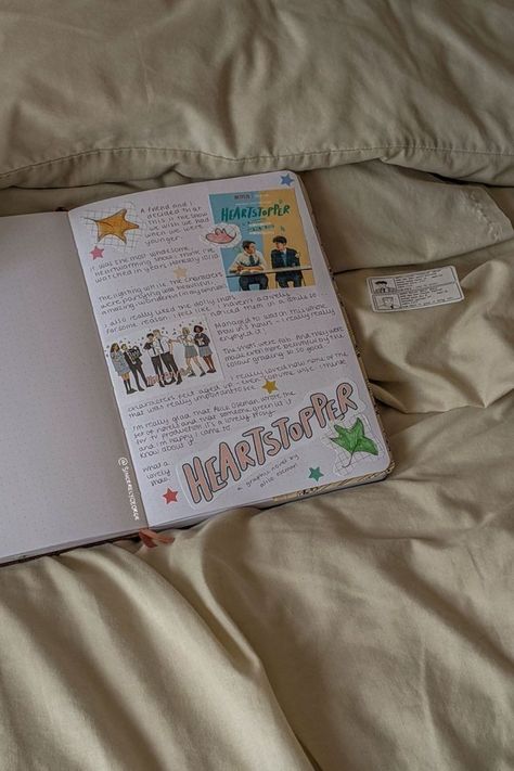 Heartstopper Aesthetic, Aesthetic Bujo, Film Journal, Bullet Journal Cover Ideas, Page Setup, Art Journal Resources, Things To Do Alone, Alice Book, Netflix Show