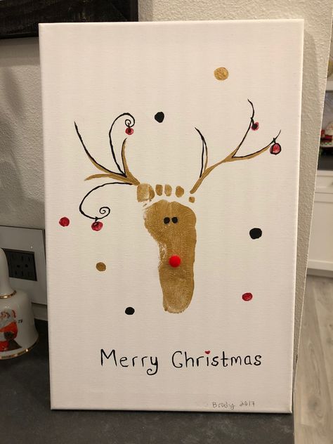 Foot Reindeer Craft, Reindeer Baby Footprint, Baby Christmas Canvas Art, Hand And Foot Christmas Crafts, Toddler Christmas Canvas Art, Rudolph Footprint Craft, Baby Feet Painting Ideas Christmas, Reindeer Footprint Craft, Nicu Footprint Craft