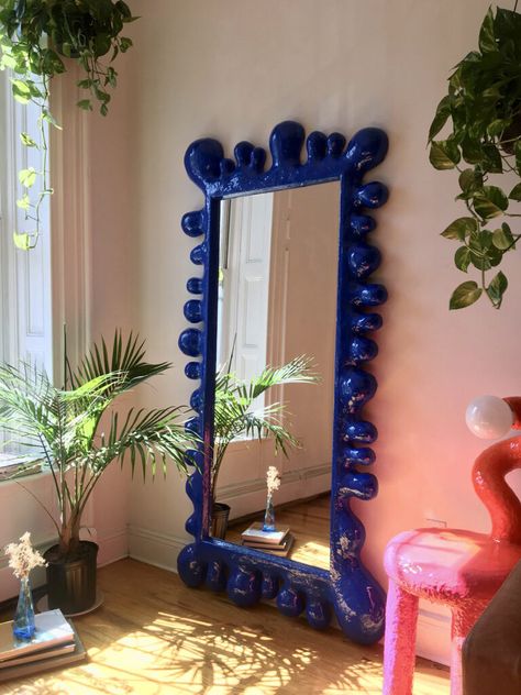 Funky Interior Design, Funky Frames, Spiegel Diy, Future Furniture, Aesthetic Furniture, Craft Spaces, Mexico House, Sea Anemone, Funky Decor