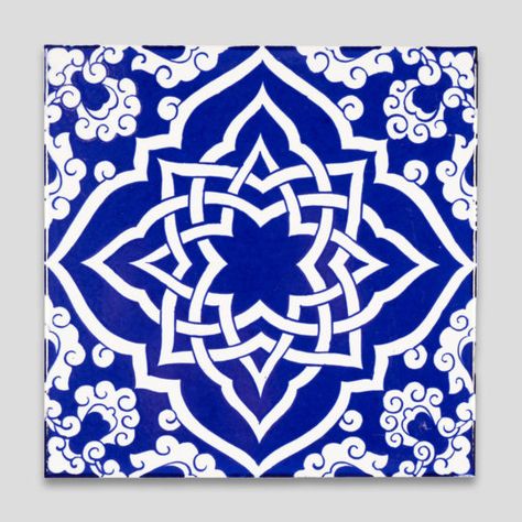 Iznik Tile, Contemporary Tile, Turkish Tile, Turkish Tiles, Border Tiles, Turkish Ceramics, Tile Projects, Tiles Design, Clay Tiles