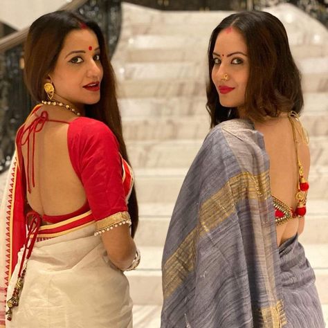 Desi Fashion Casual, Beautiful Women Over 40, Bollywood Girls, Double Trouble, Indian Actress Hot Pics, Left Or Right, Indian Beauty Saree, Desi Beauty