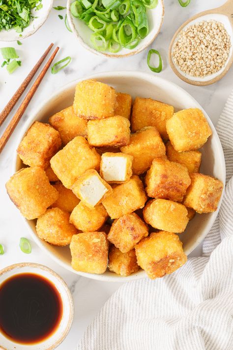 Easy Fried Tofu - Gathering Dreams Fried Tofu Recipes Easy, Easy Fried Tofu, Fried Tofu Tacos, Sofritas Tofu, Crispy Fried Tofu Recipe, Deep Fried Tofu Crispy, Easy Pan Fried Tofu, Tofu Tacos, Tofu Curry