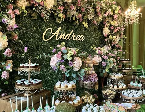 Enchanted Forest Treat Table, Dessert Table Enchanted Forest, Enchanted Forest Desert Table Ideas, Enchanted Garden Dessert Table, Enchanted Dessert Table, Enchanted Forest Candy Table, Enchanted Forest Cake Table, Enchanted Garden Theme Quinceanera, Enchanted Forest Balloon Garland