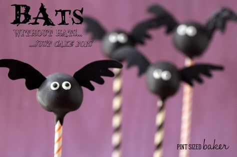 Bat Cakepops~                By Pint Sized Baker: Bat Cake Pops, black, body Vampirina Birthday Party Ideas, Bat Cake Pops, Villain Party, Vampirina Party, Vampirina Birthday, Halloween Eats, Bat Cake, Fun Halloween Desserts, Cake Halloween