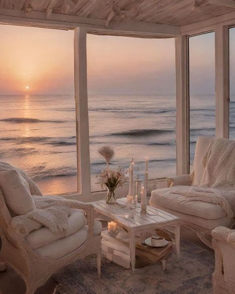 Emslifeandloves Beach House Porch, Cozy Beach Cottage, Cozy Beach House, Beach House Aesthetic, Interior Decorating Living Room, Beach House Living Room, Beachfront House, Dream Life House, Dream Beach Houses