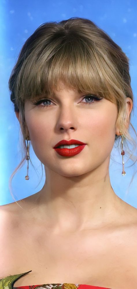 Taylor Swift Reference Photo For Drawing, Images Of Taylor Swift, Taylor Swift Up Close, Taylor Swift Face Shape, Taylor Swift Portrait Reference, Taylor Swift Art Reference, Taler Swift Pictures, Taylor Swift Reference For Drawing, Taylor Swift Portrait Photography