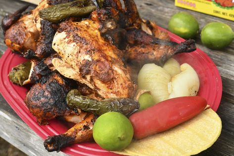 Chuck Blount hacked San Antonio’s most famous pollo asado to make Northern Mexico-style grilled chicken at home. Achiote Paste, Mexican Favorites, Grilled Kabob Recipes, Chicken Bullion, Northern Mexico, Grilling Recipes Sides, Grilled Fish Recipes, Grilled Salmon Recipes, Lump Charcoal