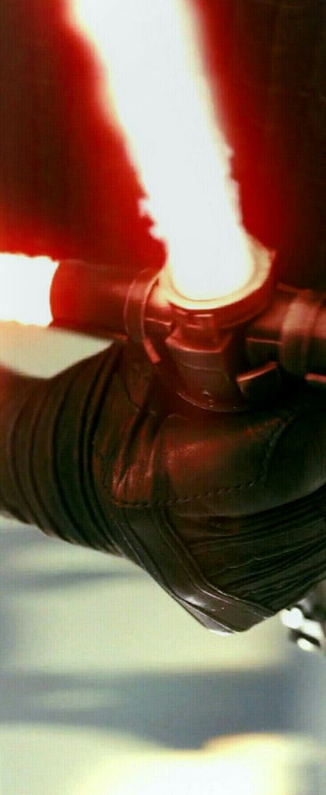 Kylo Ren Aesthetic Red, Red Lightsaber Aesthetic, Kylo Ren Aesthetic, Lightsaber Aesthetic, Kylo Ren Wallpaper, Sith Aesthetic, Kylo Ren Lightsaber, Red Lightsaber, Wars Aesthetic