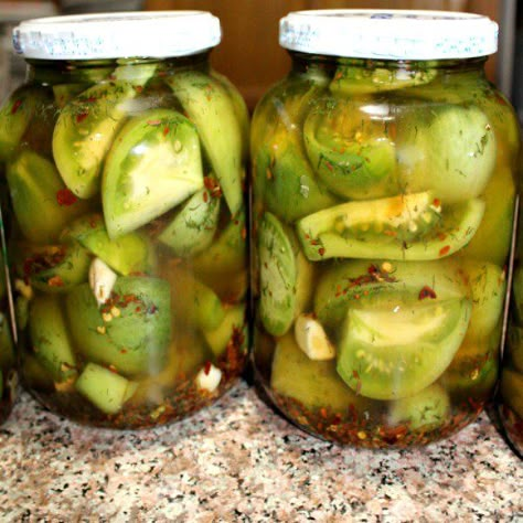 Pickles Green Tomatoes, Pickled Green Tomatoes Recipe, Hot Pickled Green Tomatoes Recipe, Spicy Pickled Green Tomatoes, Pickled Tomatoes Green, Spicy Green Tomato Pickles, Picked Green Tomatoes, Sweet And Spicy Pickled Green Tomatoes, Sweet Green Tomato Pickles