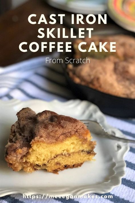 Cast Iron Skillet Coffee Cake from Scratch Skillet Coffee Cake, Cast Iron Coffee Cake, Skillet Cake Cast Iron, Cast Iron Cake Recipes, Cast Iron Pan Desserts, Skillet Cake Recipes, Skillet Desserts Cast Iron, Cast Iron Dessert Recipes, Cast Iron Desserts