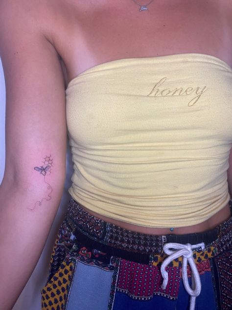 Small Honey Comb Tattoo, Sweeter Than Honey Tattoo, Bee And Honey Tattoo, Bee Tattoo Honeycomb, Honey Tattoo Words Fonts, Bee With Honeycomb Tattoo, Honey Bear Tattoo, Honeypot Tattoo, Dainty Bee Tattoo