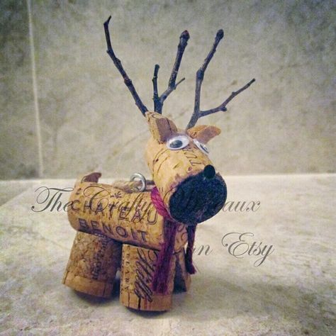 Bryan is getting his! Get your #winecork #reindeer #ornaments for #Christmas! Also on thecraftywineaux.com! Wine Cork Crafts Christmas, Cork Christmas, Cork Crafts Christmas, Wine Cork Wreath, Wine Bottle Charms, Wine Cork Projects, Wine Cork Ornaments, Cork Crafts Diy, Wine Cork Diy