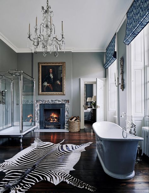 Buckingham House, Georgian Mansion, Morning Room, Christmas Decor Inspiration, English Country House, Bath Room, Shower Design, Beautiful Bathrooms, Interior Design Firms